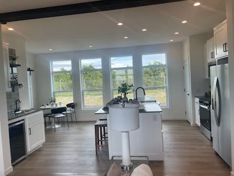 Kritzer kitchen home features