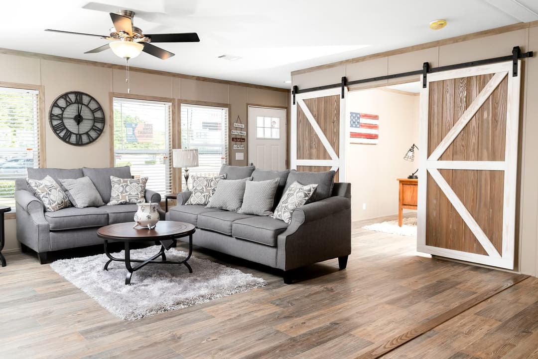 Farmhouse flex interior home features