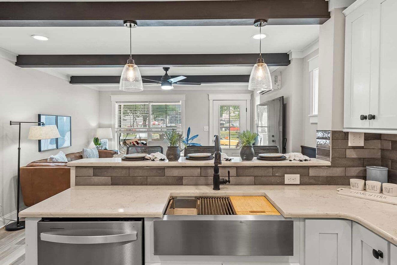 Sanibel duplex kitchen home features