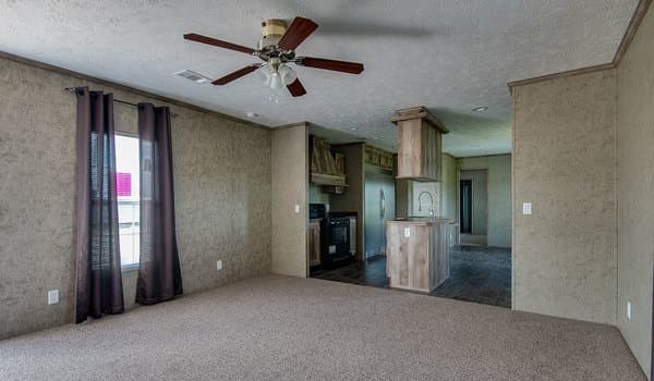 Md-104 interior home features