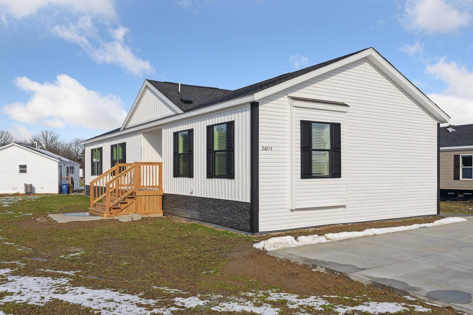 N620 elevation and exterior home features