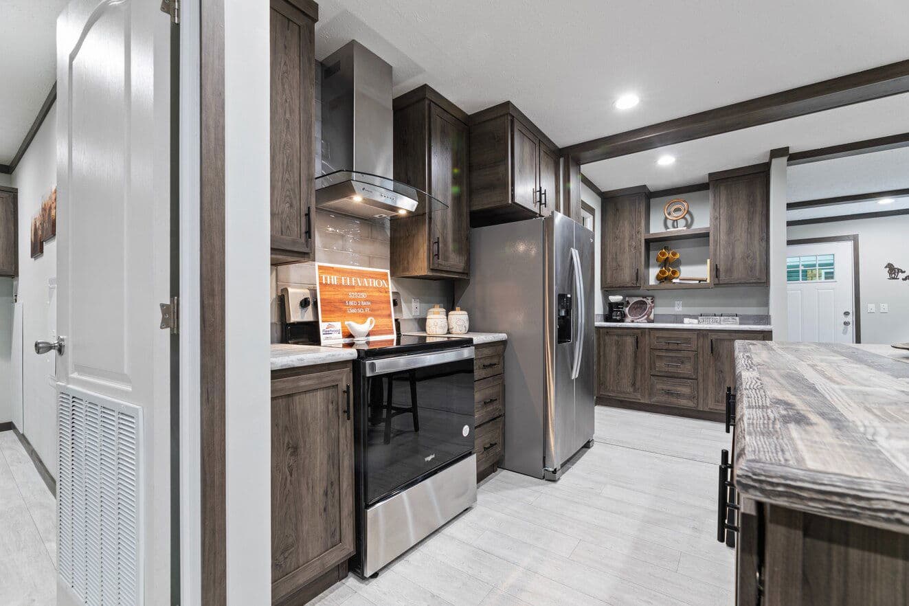 Elevation 32523d kitchen home features