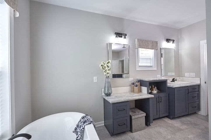 Elite 2.2 32763c bathroom home features