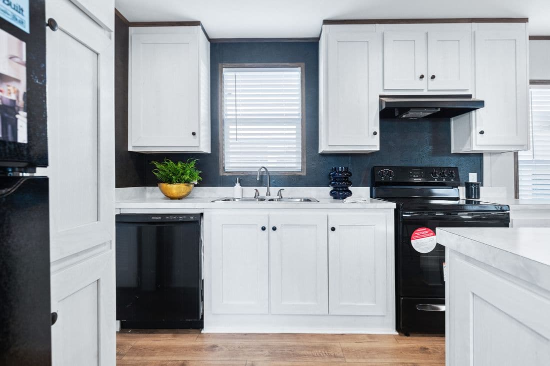 Homestead 16763a kitchen home features