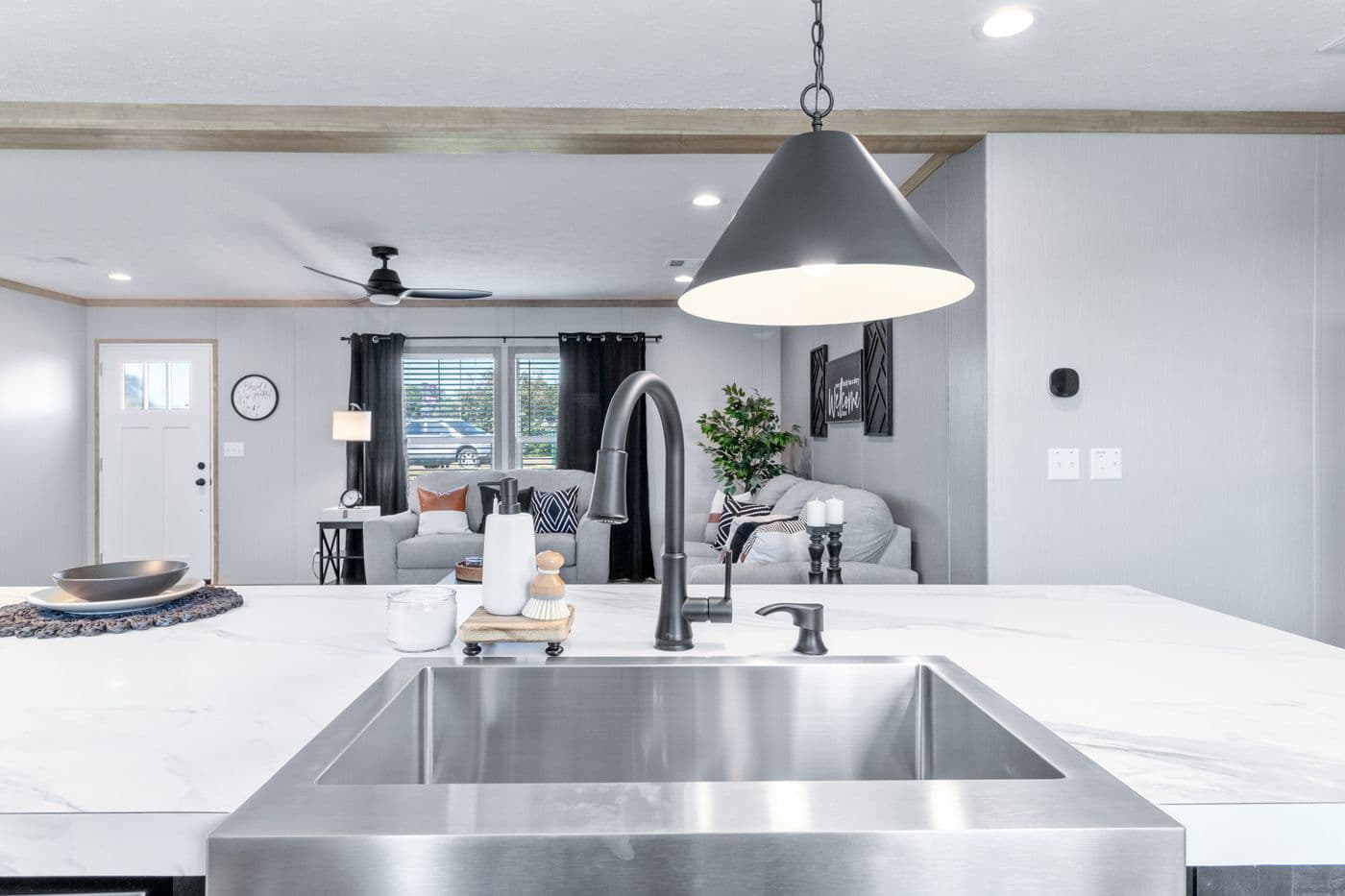 Anatolia xl kitchen home features