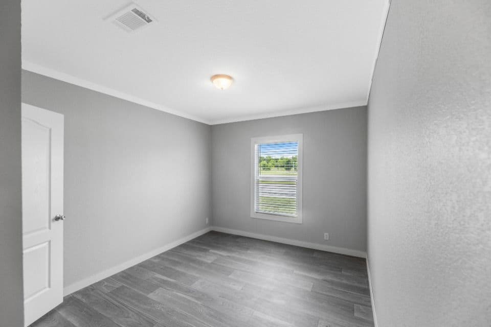 Apex 32763x interior home features