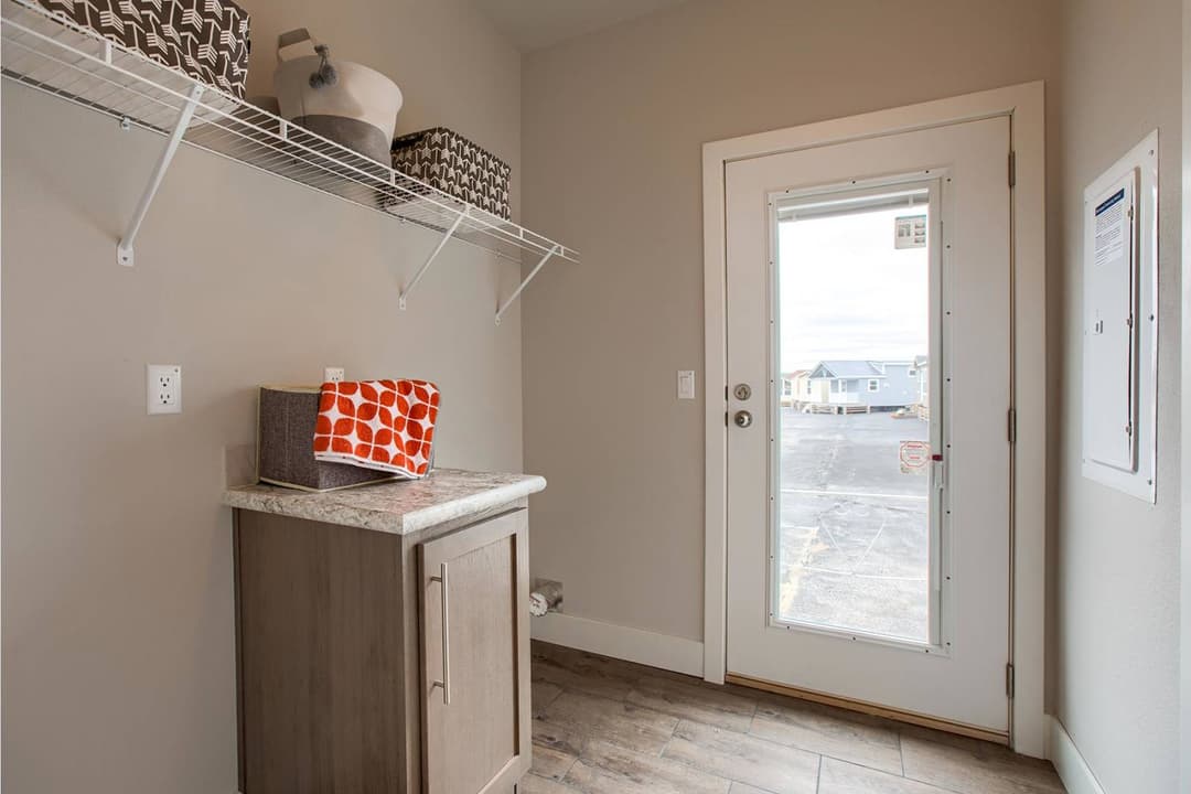 Pika scc643 interior home features