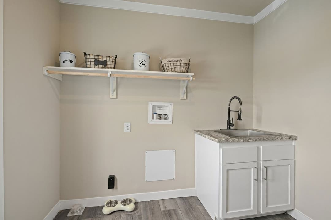 El rancho iv 32764a interior home features