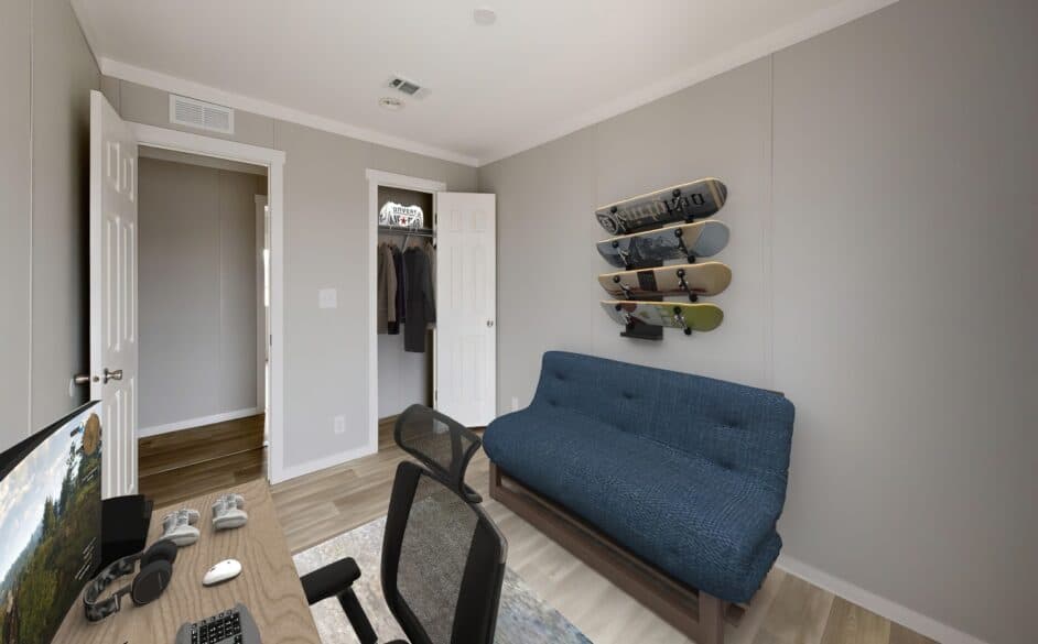 Frontier lodge t68s bedroom home features