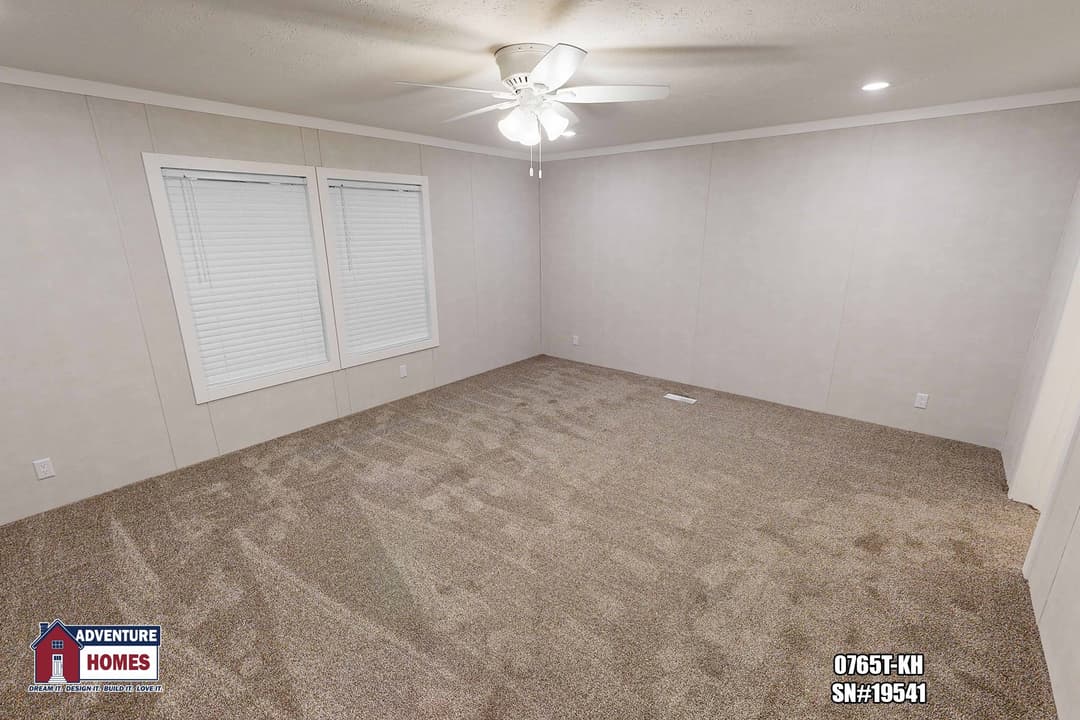 0765t-kh bedroom home features