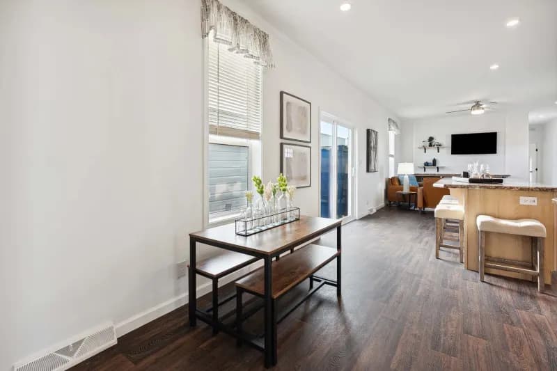 Arlington e459 interior home features