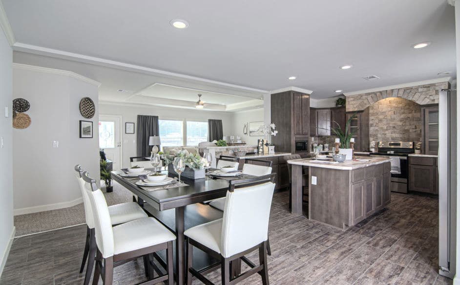 Beaumont 5079 kitchen home features