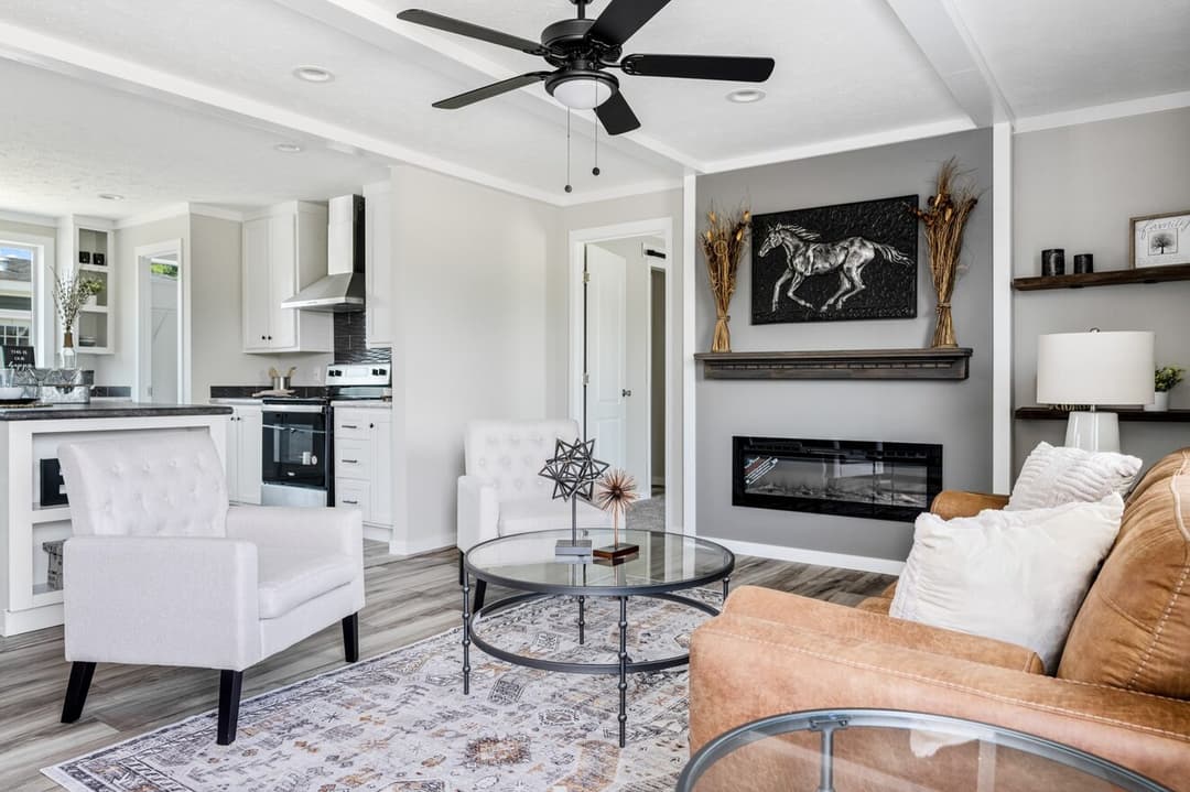 Champ 28563t interior home features