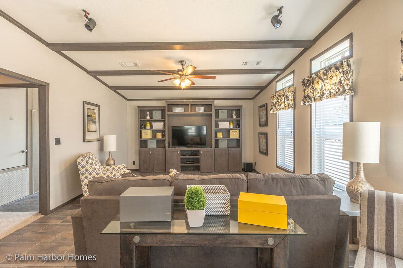 Carrington 30764c interior home features