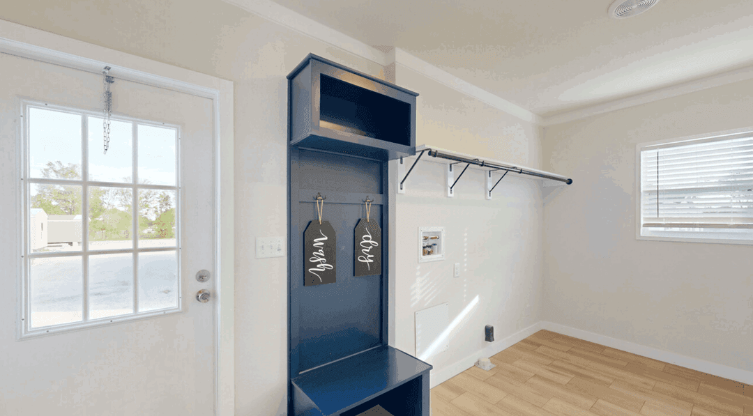 Cimarron 32563a interior home features