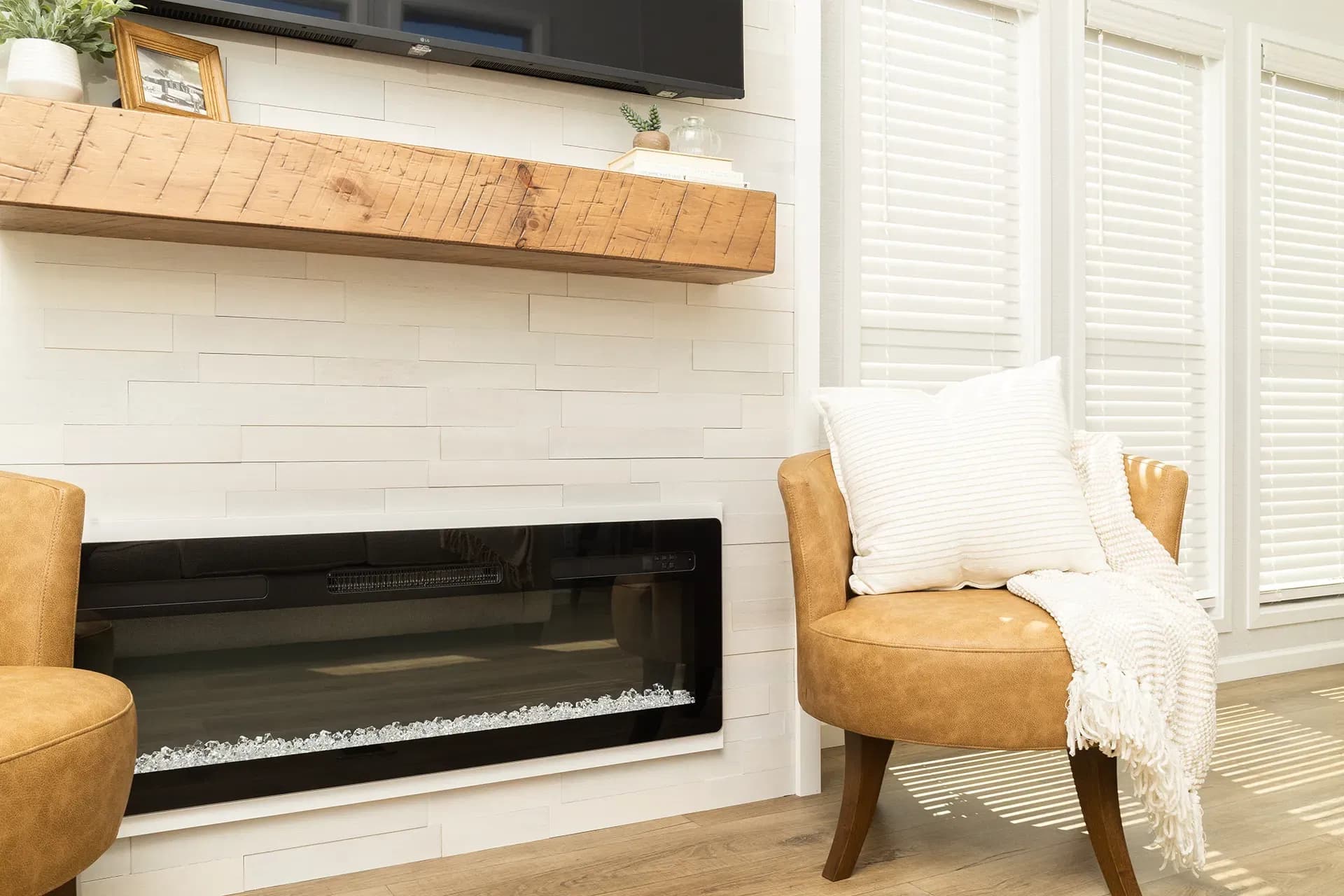 Eldorado 9081p interior home features