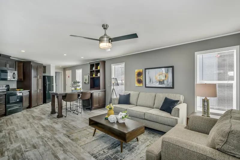 Prairie dune 8785e interior home features