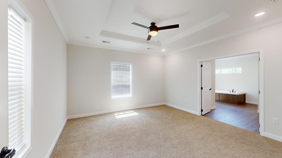 Pri4784-3503 bedroom home features