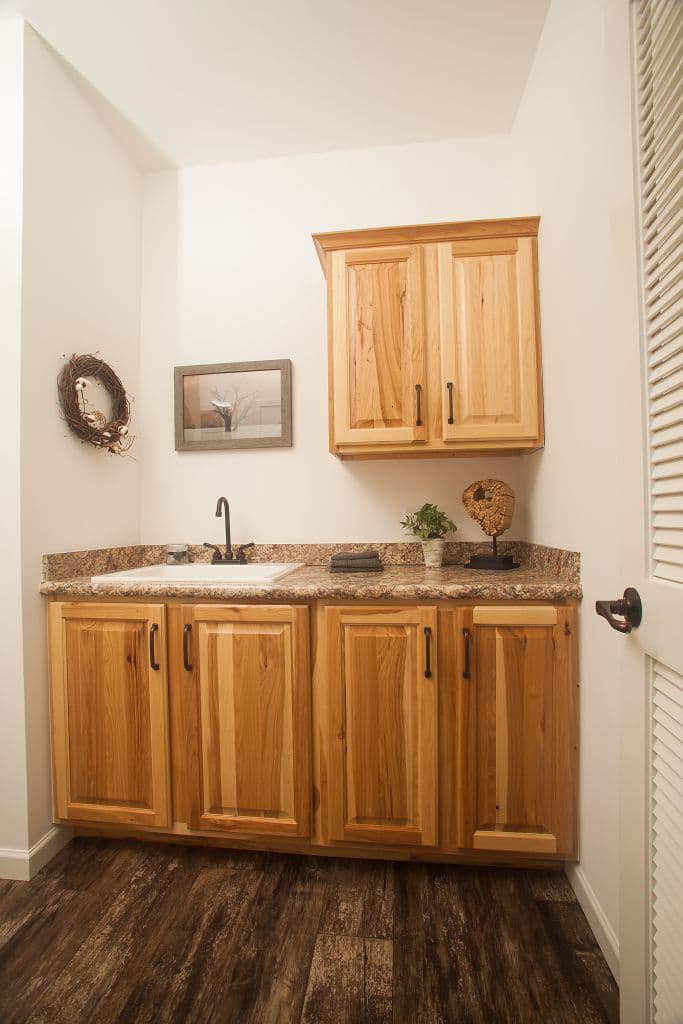 Astro creations ranch 3a2030-p bathroom home features