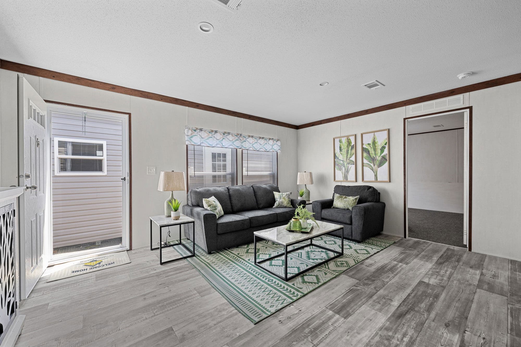 Hamilton interior home features