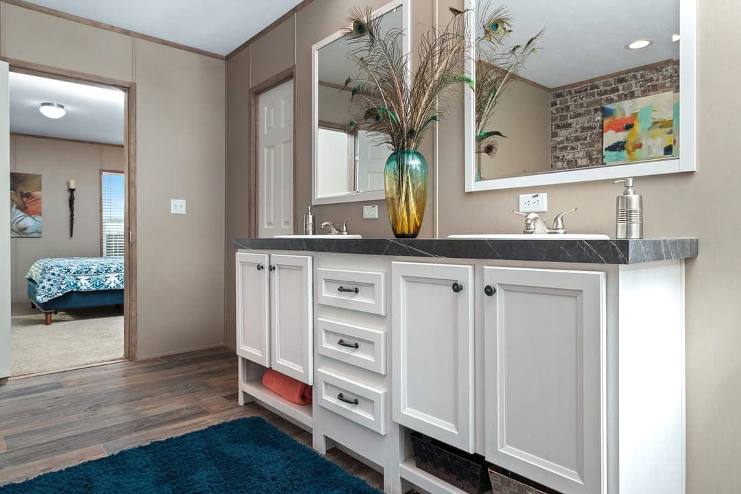 Farmhouse flex bathroom home features