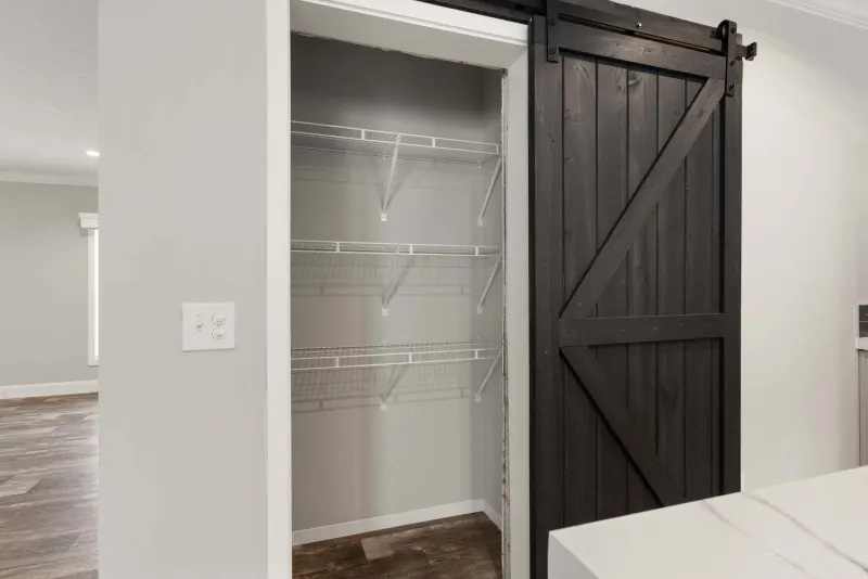 Waycross express 3258494 kitchen home features