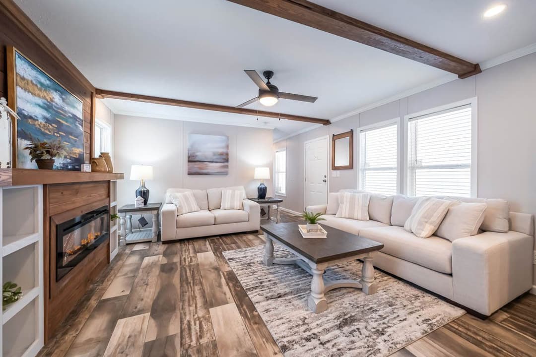 Pip interior home features