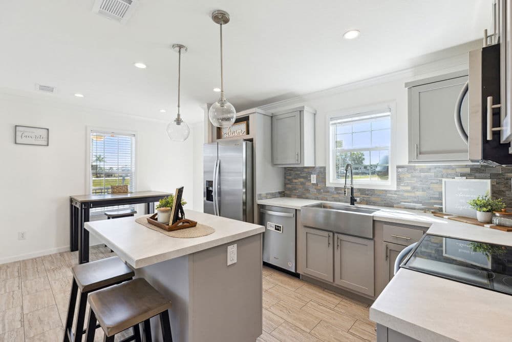 Mabson kitchen home features