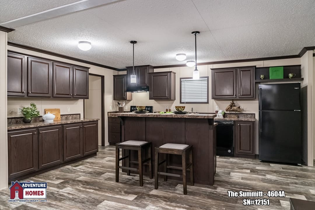Summitt | 4604a kitchen home features