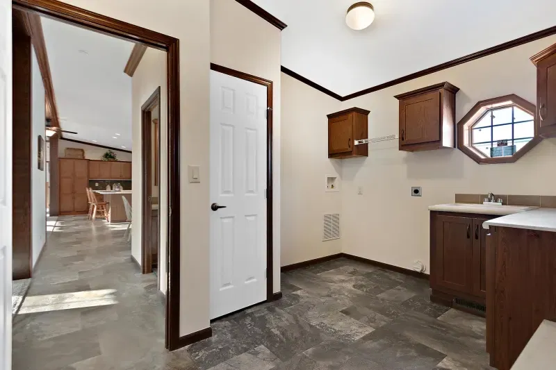 Lexington a243 interior home features