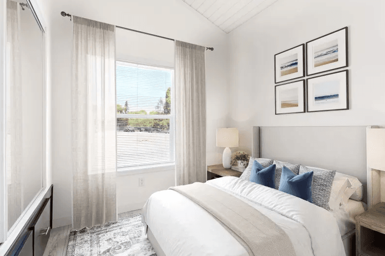 Ath-20l bedroom home features