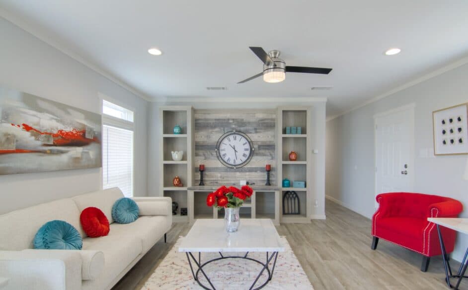 Coyote ridge 331 interior home features