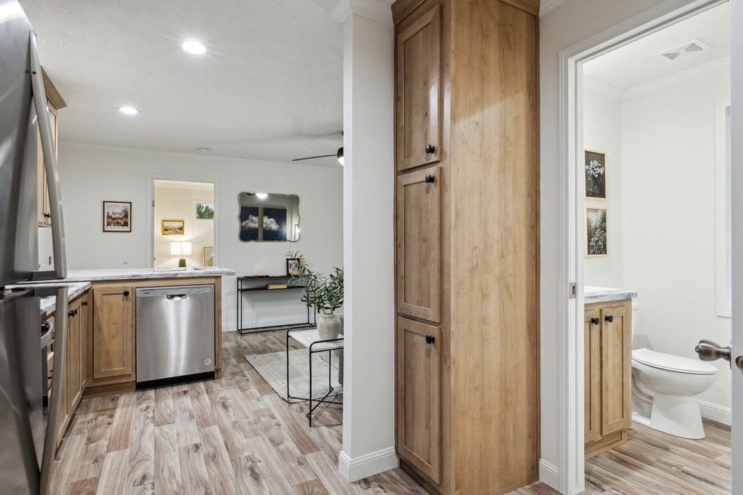 Blue ridge duplex interior home features