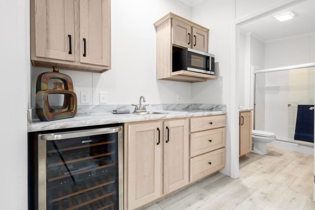 Astro creations ranch 3a2088-p bedroom home features