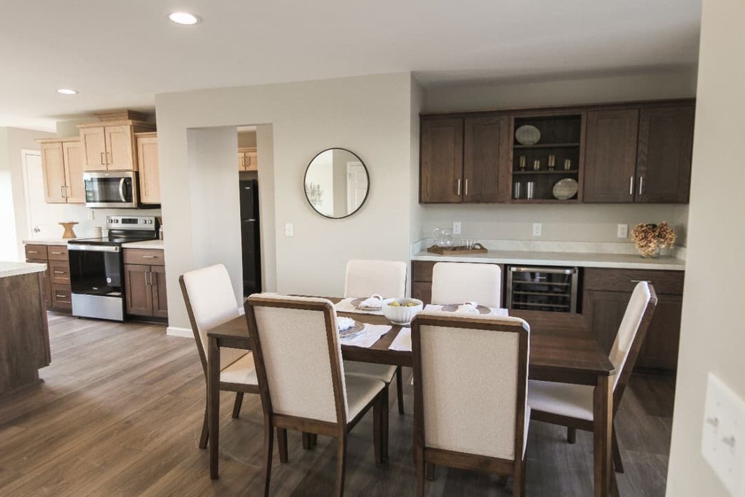 Pennwest limited modular 2p2902-x interior home features