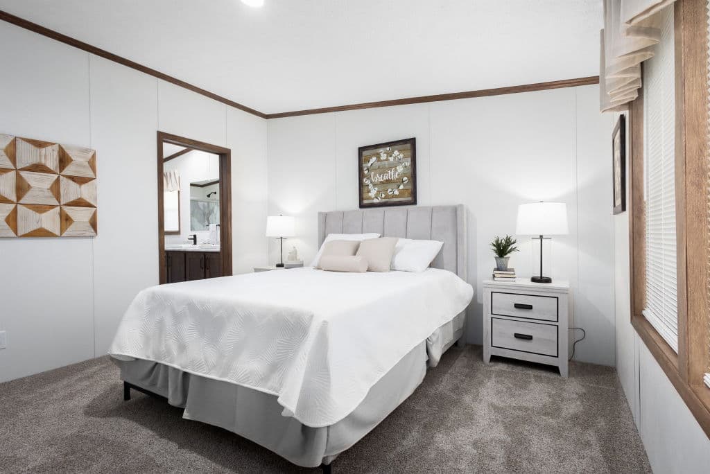 Astro creations ranch 3a2091-p bedroom home features