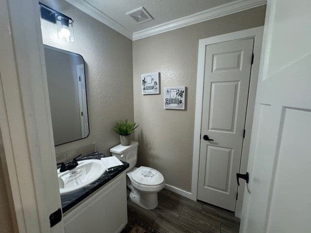 Solitaire 28643a bathroom home features
