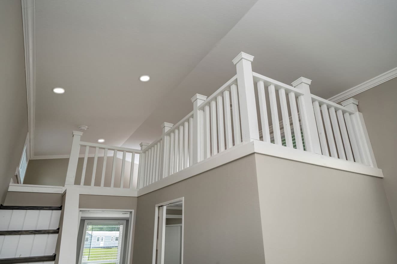 Eagle 11351g interior home features