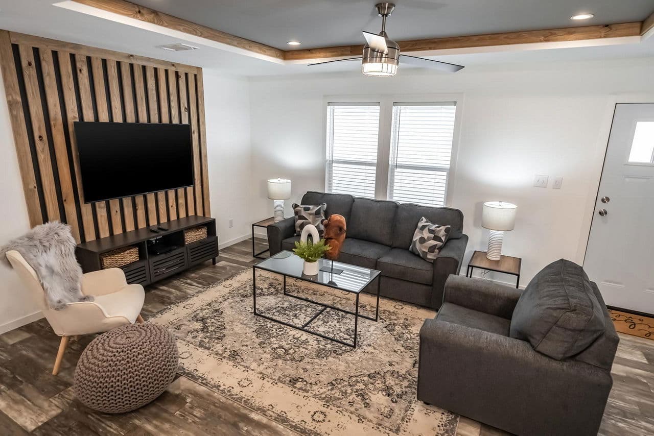 The pelican interior home features