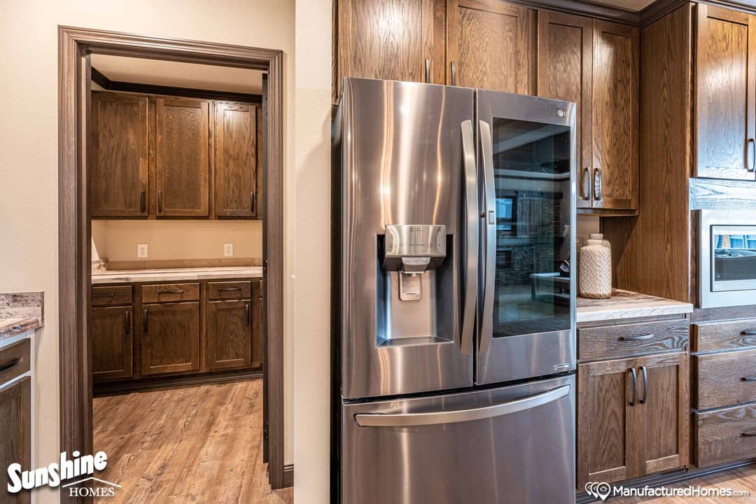 Pri3280-2025 kitchen home features