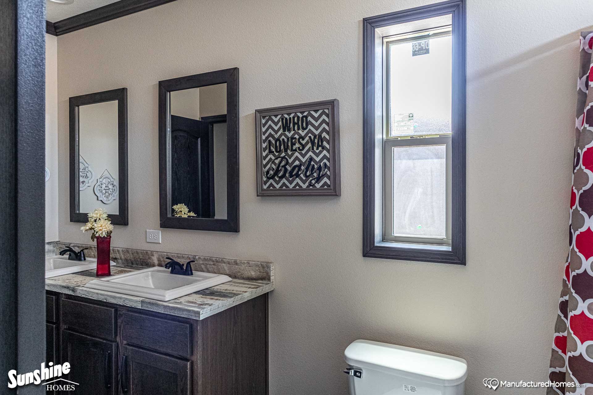 Pri3268-2004 bathroom home features