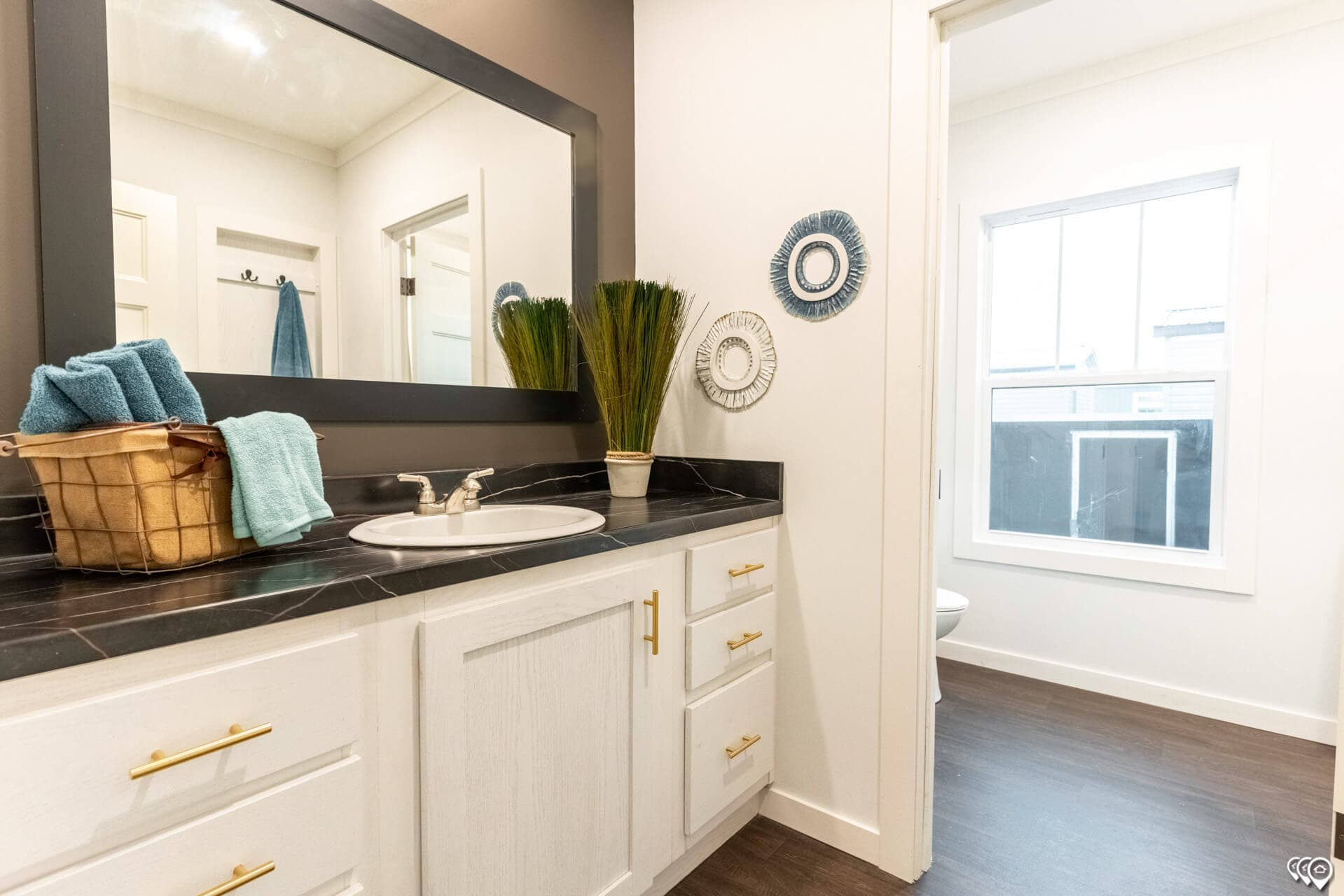 The twin creek bathroom home features