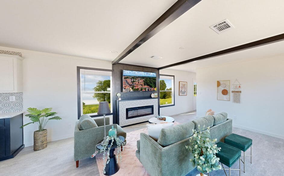 Tiffany j76k interior home features