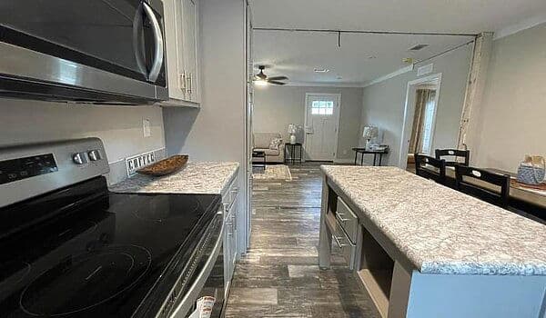 Champion community 2844444 kitchen home features