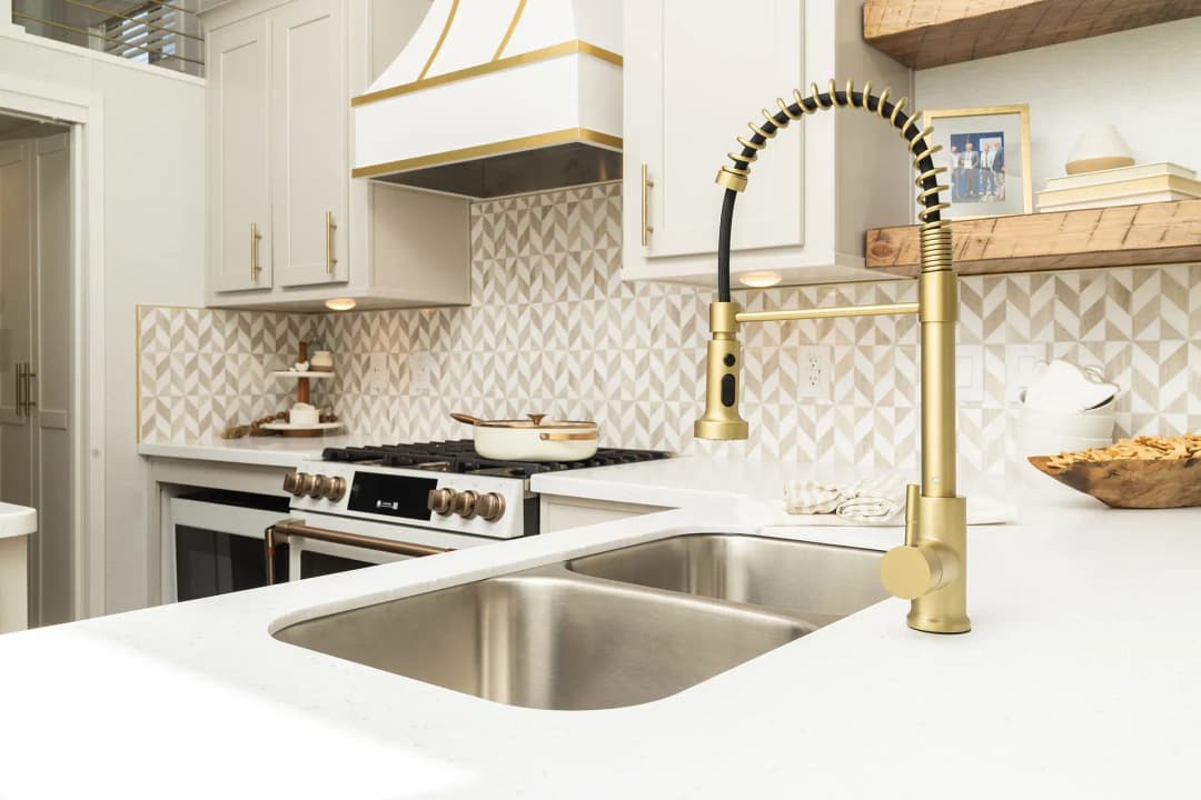 Eldorado 9081p kitchen home features