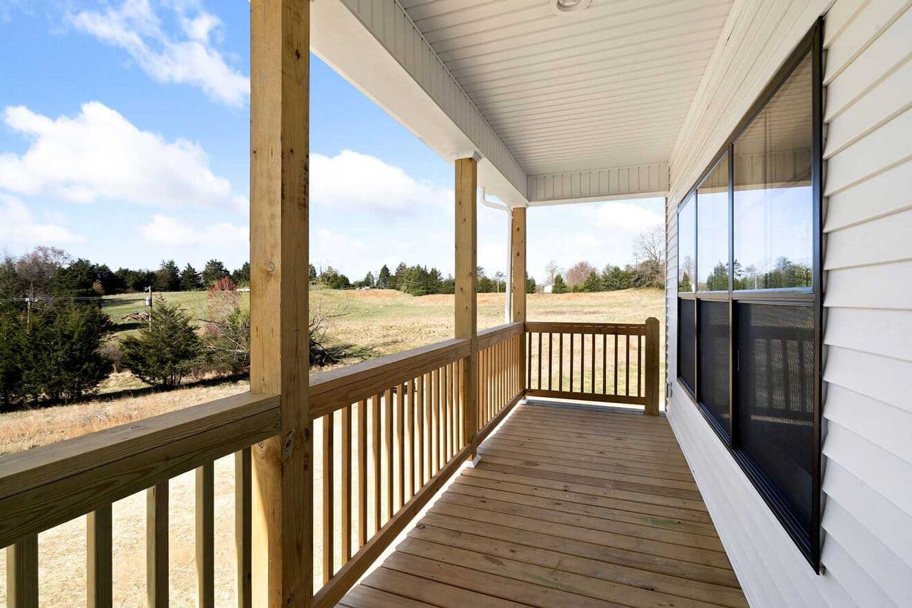 Farmhouse ii cape exterior home features