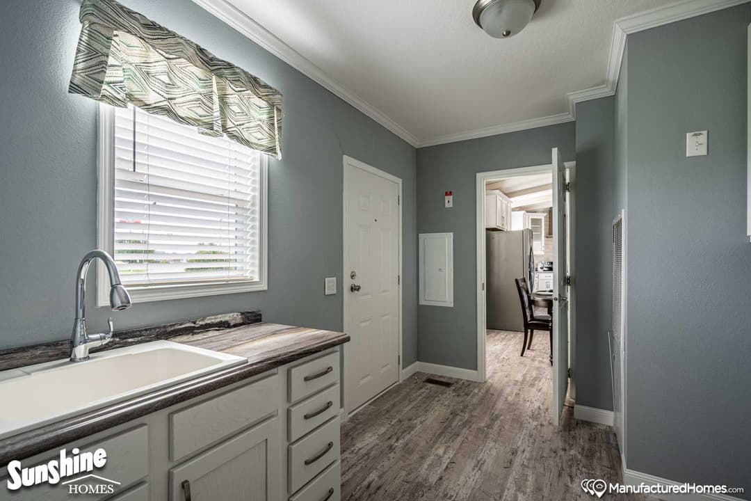 Pri3280-2018 bathroom home features