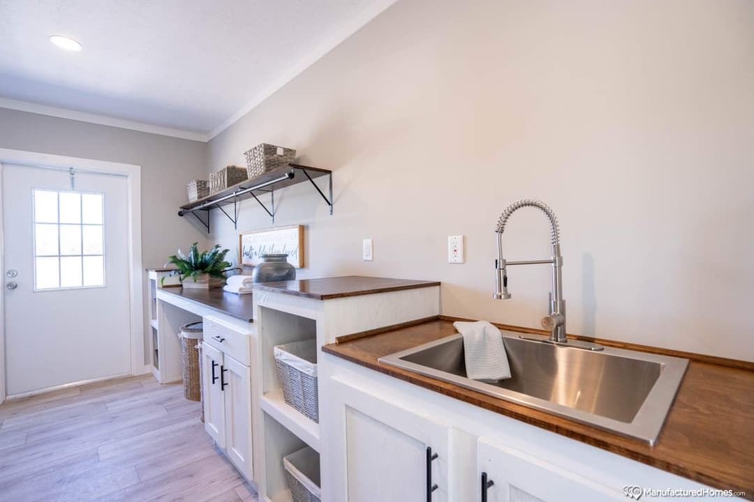 The shades creek interior home features