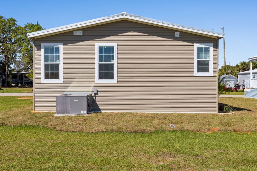 Bigbee exterior and elevation home features