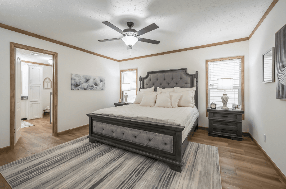 Md-61-32 kalispell bedroom home features